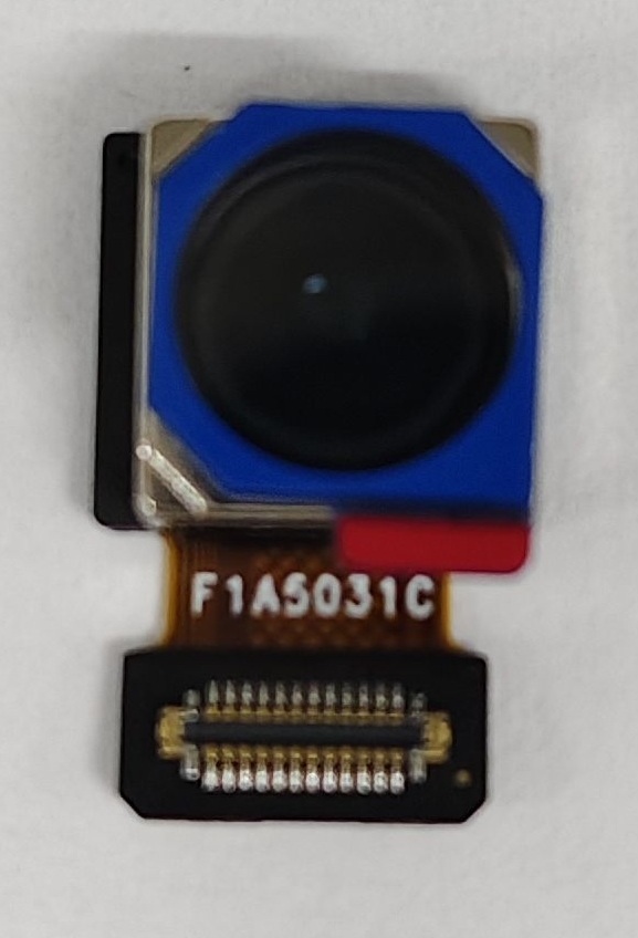 X300 Ultra Front Camera